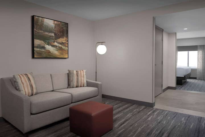 Room 19 of 35